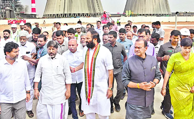 Bhatti Vikramarka and Ministers urge swift completion of Yadadri Thermal Power Project - Sakshi