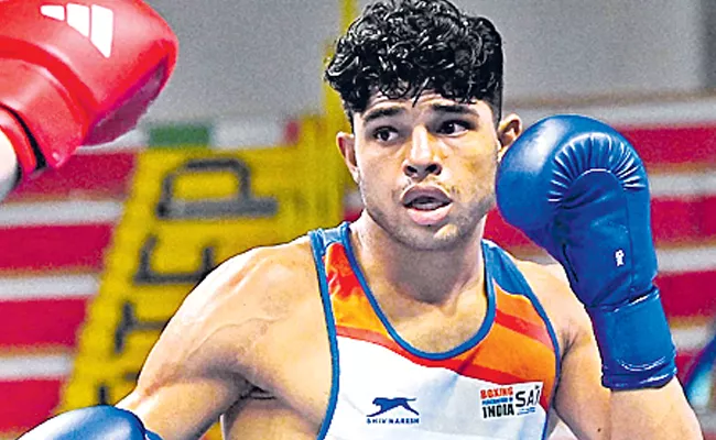 Indian boxer who lost in the quarter final - Sakshi