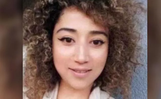 Nepal Mayors daughter missing in Goa - Sakshi