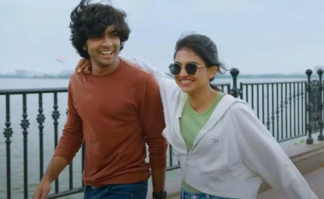 Malayalam Super Hit Movie Telugu Trailer Released  - Sakshi