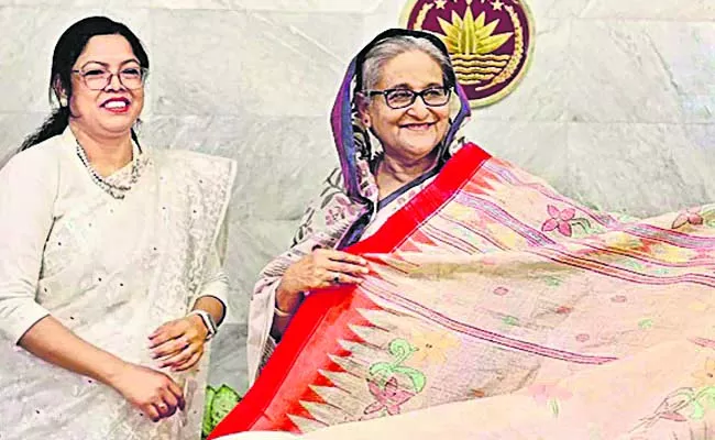Burn Indian saris first: Bangladesh PM Sheikh Hasina blasts opposition - Sakshi