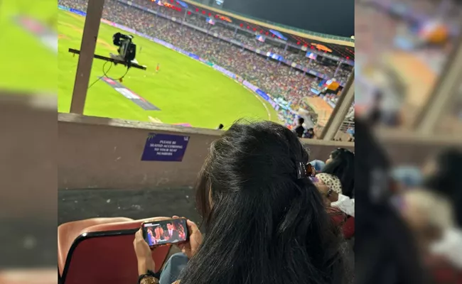 Woman Watches FRIENDS During IPL Match Internet Shocked - Sakshi