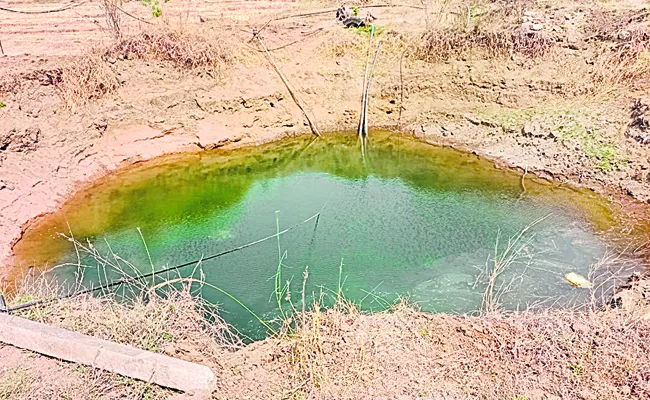 five yard well has a permanent spring of water - Sakshi