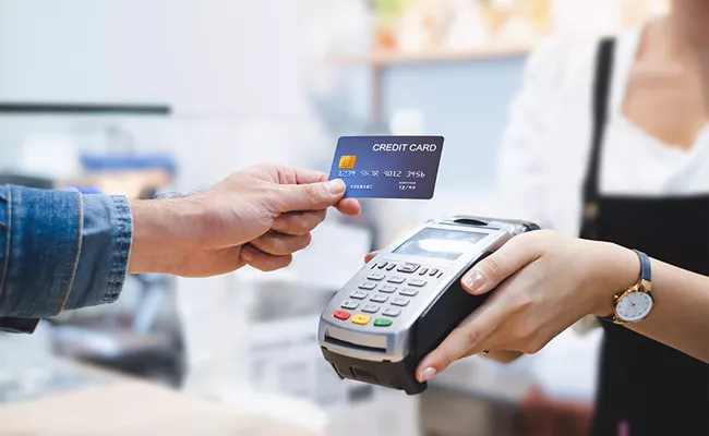 Offers and reward points on bank credit cards