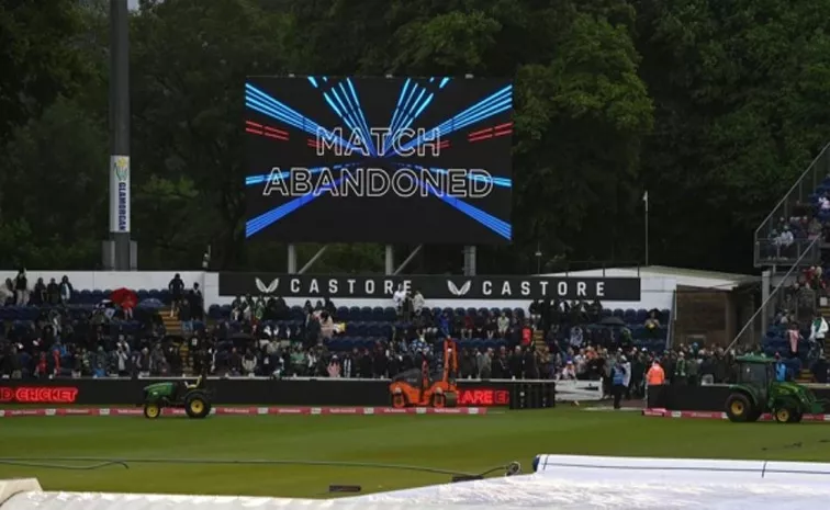 England Vs Pakistan 3rd T20 Match Abandoned Due To Rain