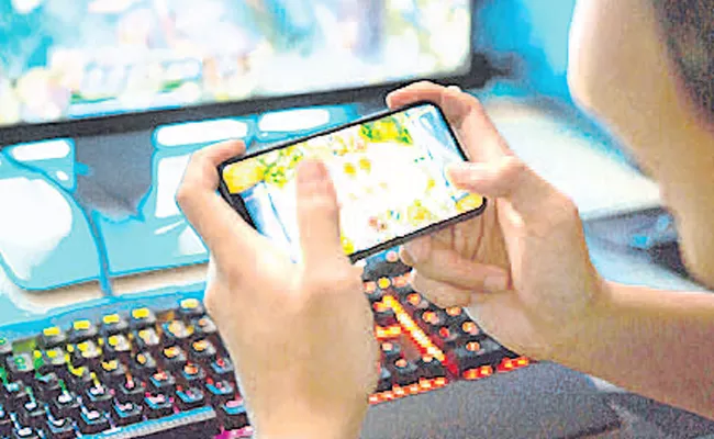 Disadvantages Of Online Gaming Telangana Karimnagar District Crime News