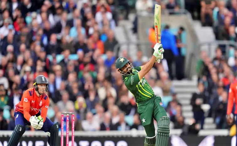 ENG VS PAK 4th T20: Babar Azam Has Completed 4000 Runs In T20I