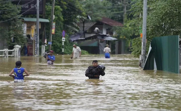 Rains and Landslide Wreaks Havoc in Sri Lanka