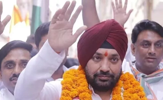 Delhi Congress chief Arvinder Singh Lovely resigns over alliance with aap