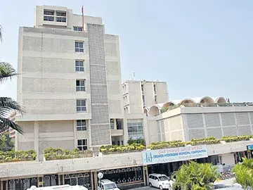 suspension on 13 GHMC engineers
