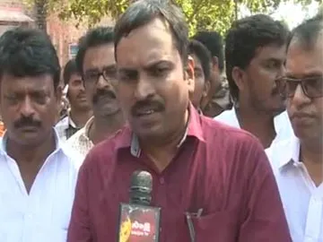 Iam arrested for commenting on weight growth, says ravi kiran