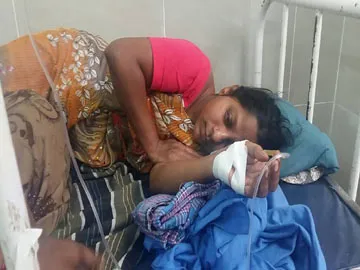 pregnent lady dead baby rajamahendravaram