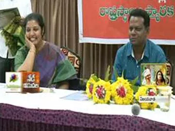 Sakshi  TV journalist Joyal was awarded