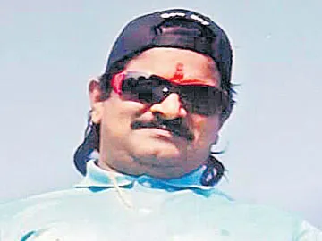 Gangster Nayeem fear in nalgonda leader