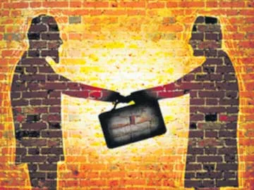 vijayawada doctors hawala racket, political links surface