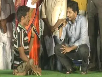 chandra babu policy is use and throw, say vamsadhara displaced people