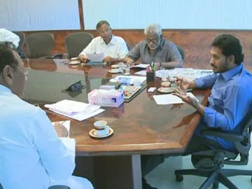 we fight for special status, says ysr cp mps