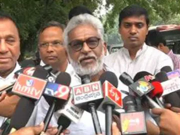 YSRCP complaints against tdp at election commission