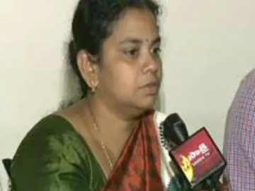 Poornima fear with her Dream : Parents