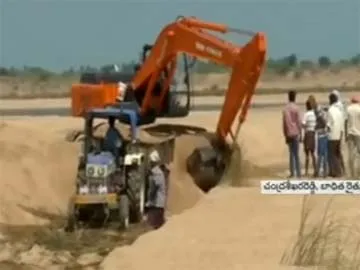 Illegal sand mining in Guntur district