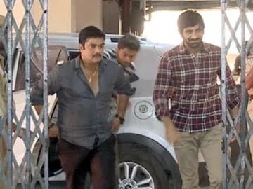 drugs mafia case: SIT questions Hero Ravi Teja