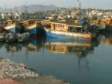 cold storage problem in vizag fishing harbour