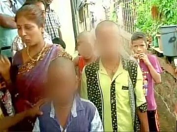 school staff arrested in Students humiliated case in mumbai