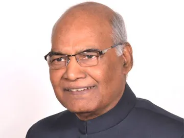 ramnath kovind reaches hyderabad