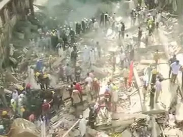5-storey building collapses in Dongri, many feared trapped