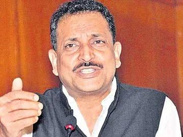 modi cabinet reshuffle : Rajiv Pratap Rudy resigns