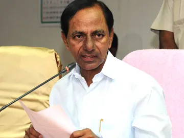 kcr meeting with ias officers over land records