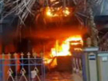 cylinder blast at home in rajampet