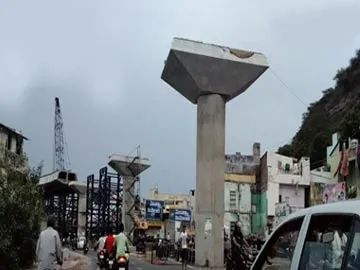 kanakadurga flyover works delayed in vijayawada