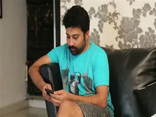 BiggBoss visits Actor Sivabalaji house!