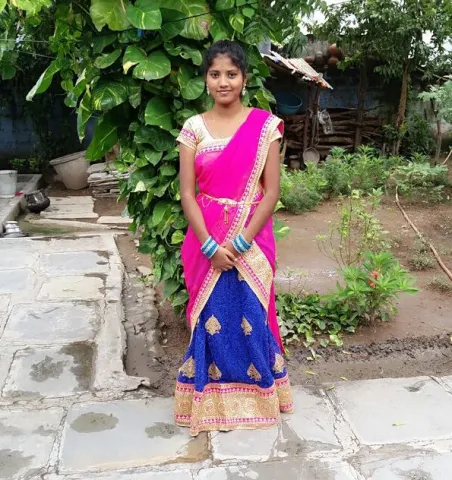 'Close Narayana Institutions', Inter Girl Writes letter to parents, leaves home