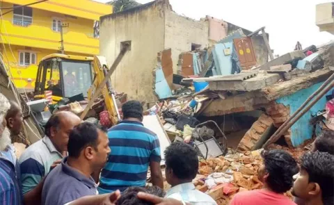 Cylinder blast kills 6 in Bengaluru