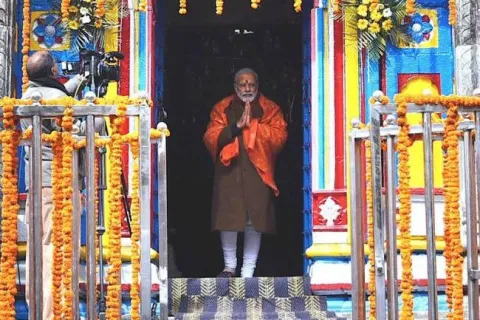 PM Narendra Modi to visit Kedarnath temple today
