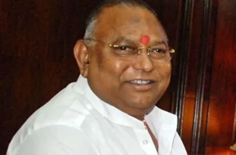 Rayapati Sambasiva Rao Shock To AP CM Chandrababu