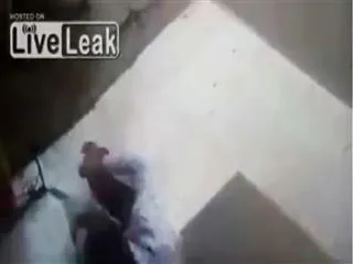 Cat attacked a man on the street