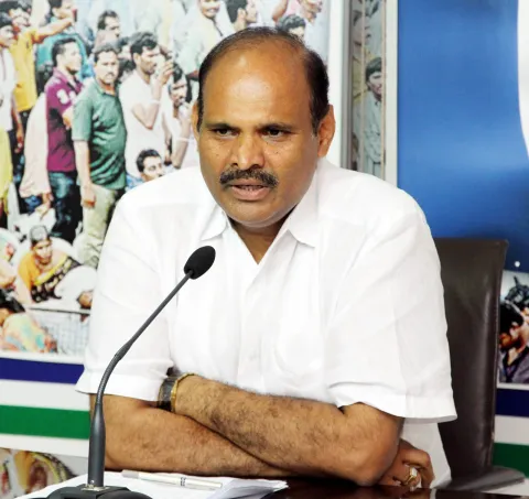 YSRCP leader Partha Sarathi fires on TDP leaders