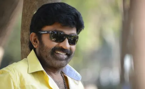 Actor Rajashekar car accident in Hyderabad