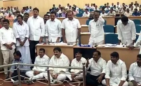 Minister Adinarayanareddy Faces Bitter Experience in ZP meeting