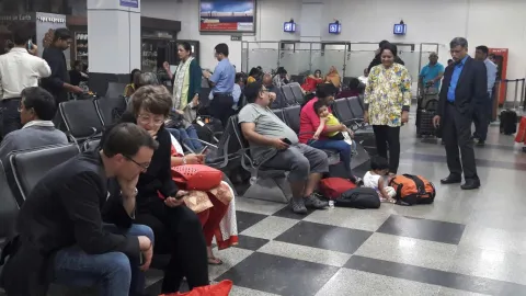 Technical snag forces Air India flight not to fly in Vizag - Sakshi