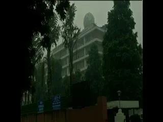 Delhi Air Quality Remains 'Severe' - Sakshi