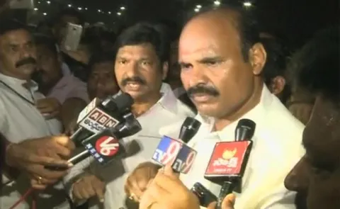 ysrcp leaders fire on babu govt over krishna river tragedy - Sakshi