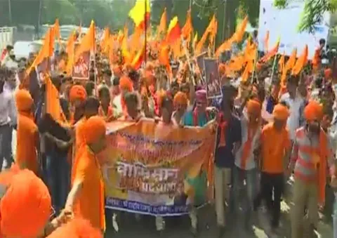 Rajput community holds protest against 'Padmavati' in Bengaluru - Sakshi