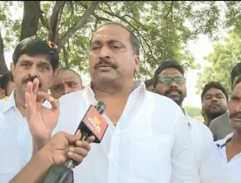 YSRCP Leader Silpa Chakrapani Reddy Comments On Projects - Sakshi