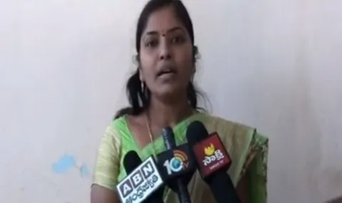 contractor occupied government land in Ramagundam - Sakshi