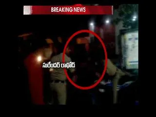 police attack on tourist driver for not giving money - Sakshi