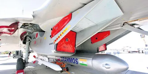 India successfully test-fires BrahMos from Sukhoi-30 fighter aircraft - Sakshi